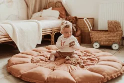 Tapis de jeu à bords relevables 2 en 1 Bloom marron - Play and Go